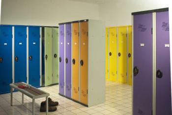  Vestiaires de couleurs AC