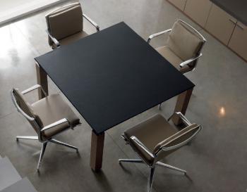 Table de réunion carrée Regal