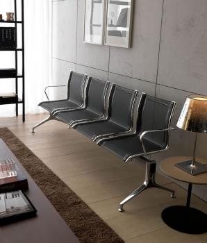 Poutre Mesh 4 places avec accoudoirs