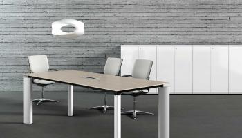 Table de Réunion Krystal avec Electrification