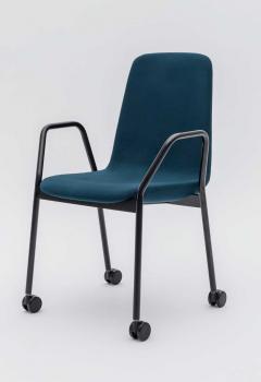 Fauteuil de Réunion Lutra sur Roulettes